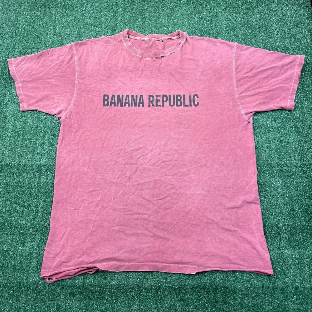 Vintage 90s Banana Republic T-shirt